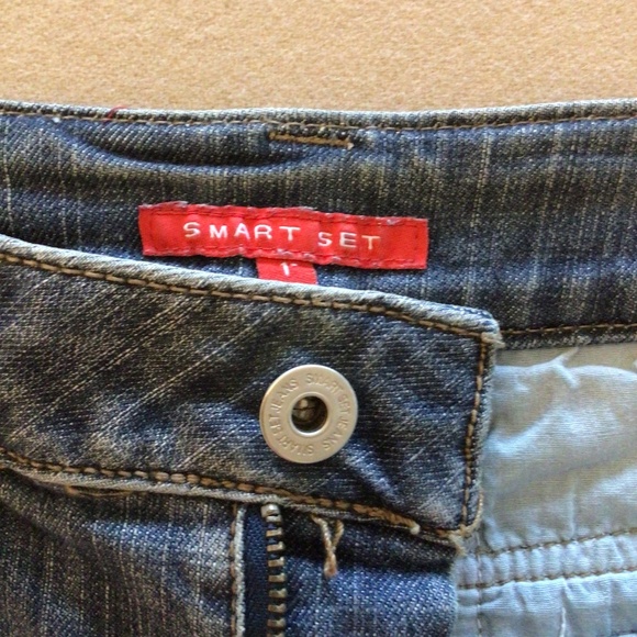 Women Size 1 Smart Set denim shorts - Picture 4 of 6